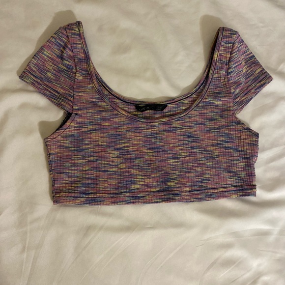 SHEIN Scoop Neck Rib-Knit Space Dye Crop Top - Picture 1 of 3